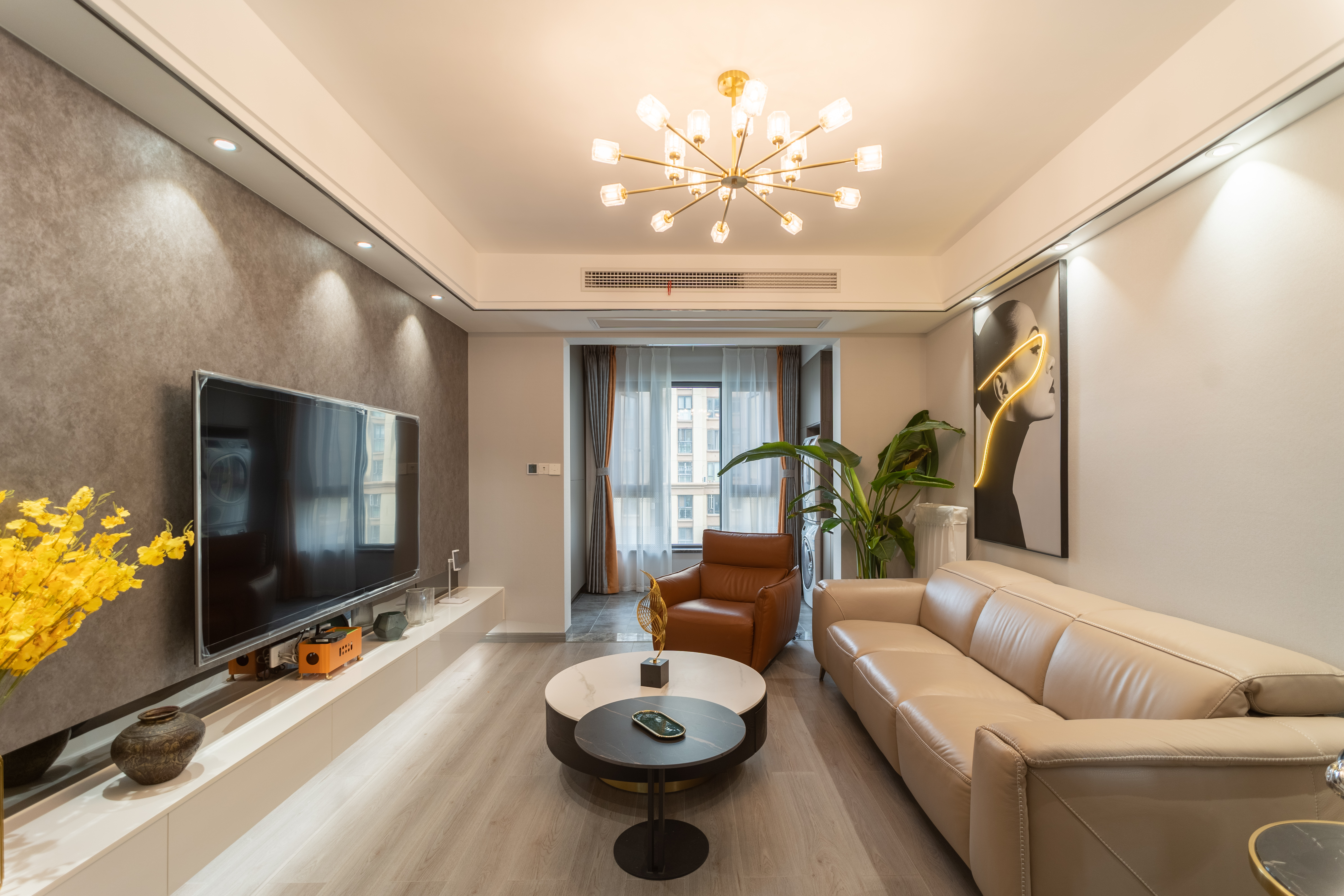 水岸國際,現代輕奢