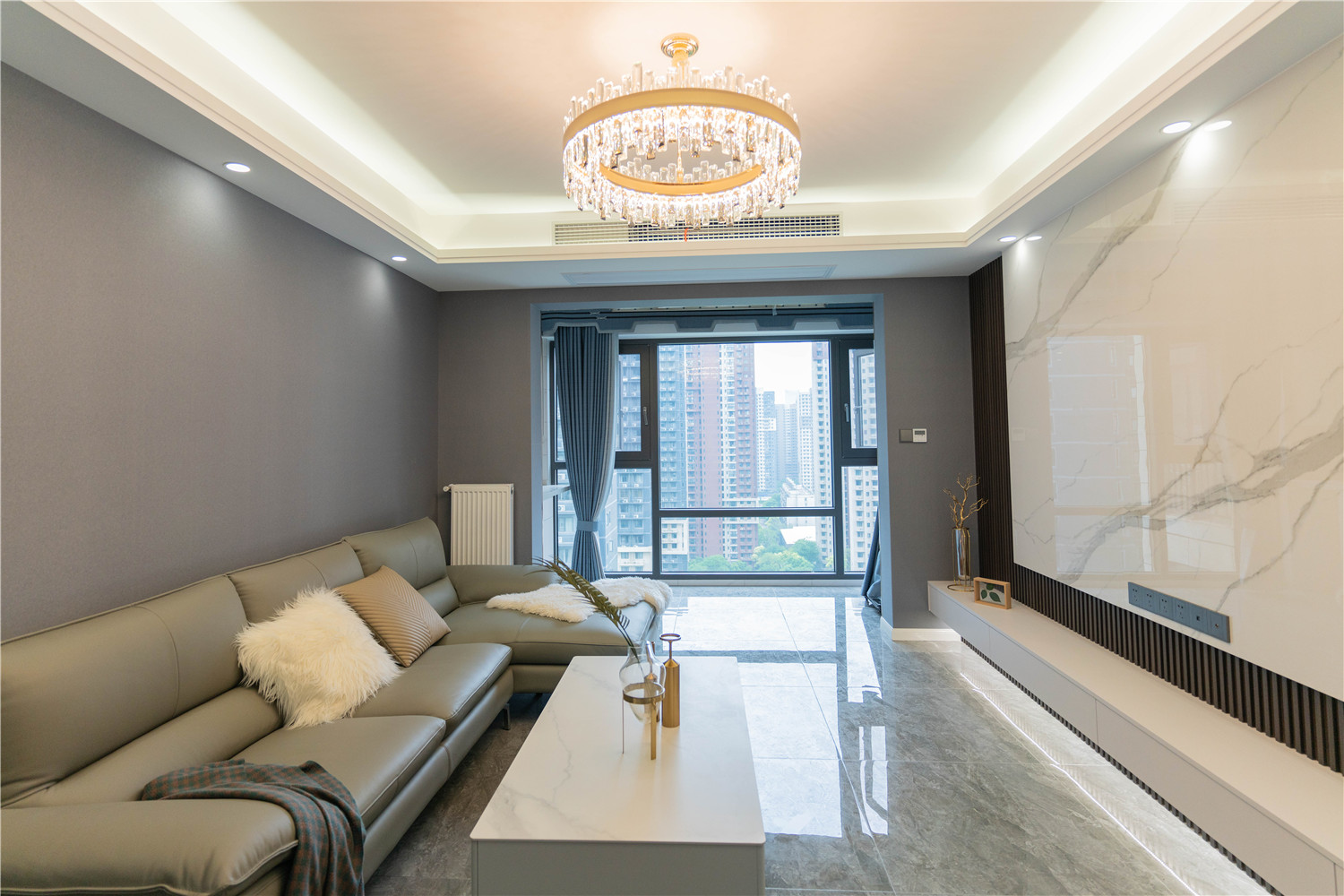 現(xiàn)代輕奢風