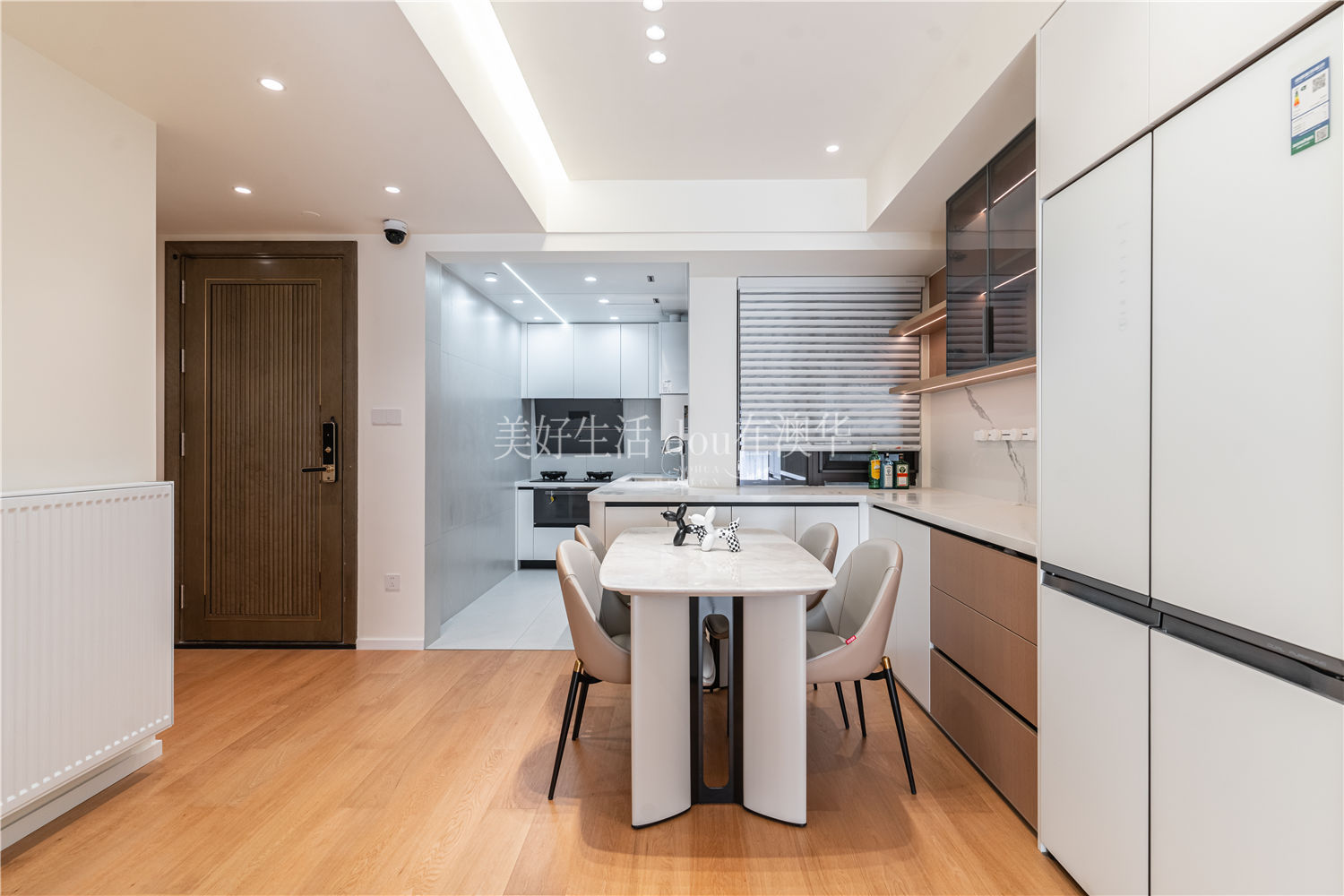 華發中城薈中央首府裝修,武漢裝修設計,現代原木風裝修