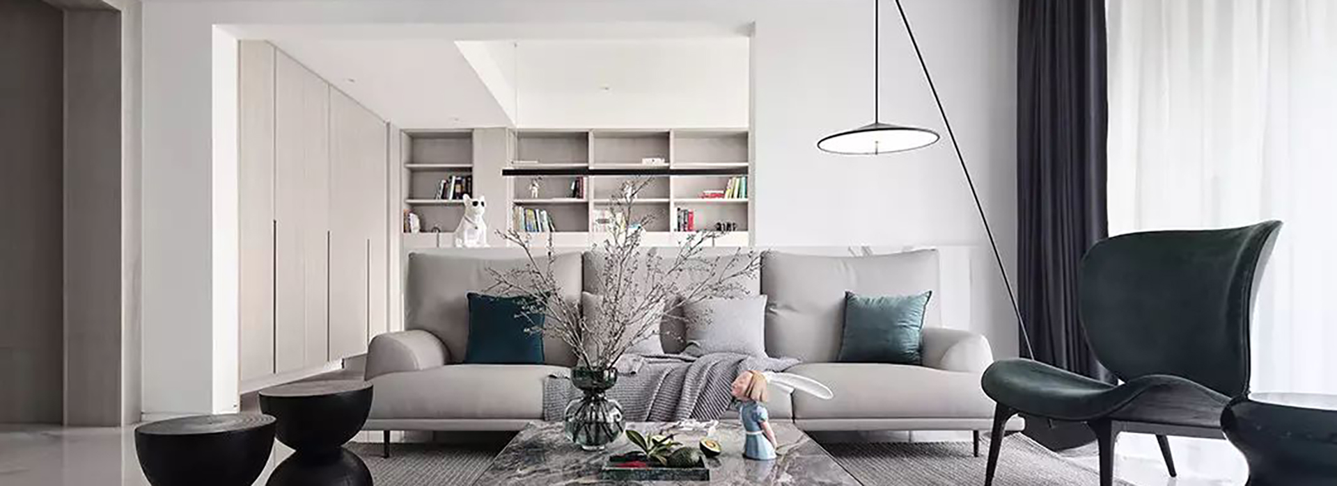 綠地國際金融城裝修,現代簡約黑白灰