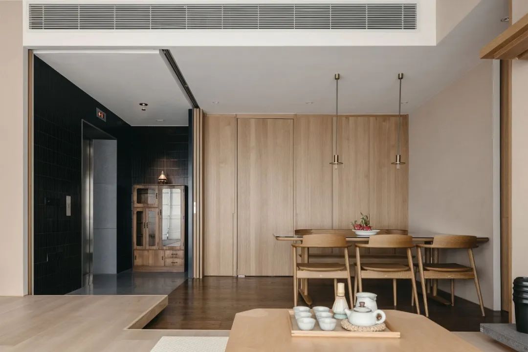 澳華裝飾,餐廳布局,武漢裝修設(shè)計 澳華裝飾,餐廳布局,武漢裝修設(shè)計