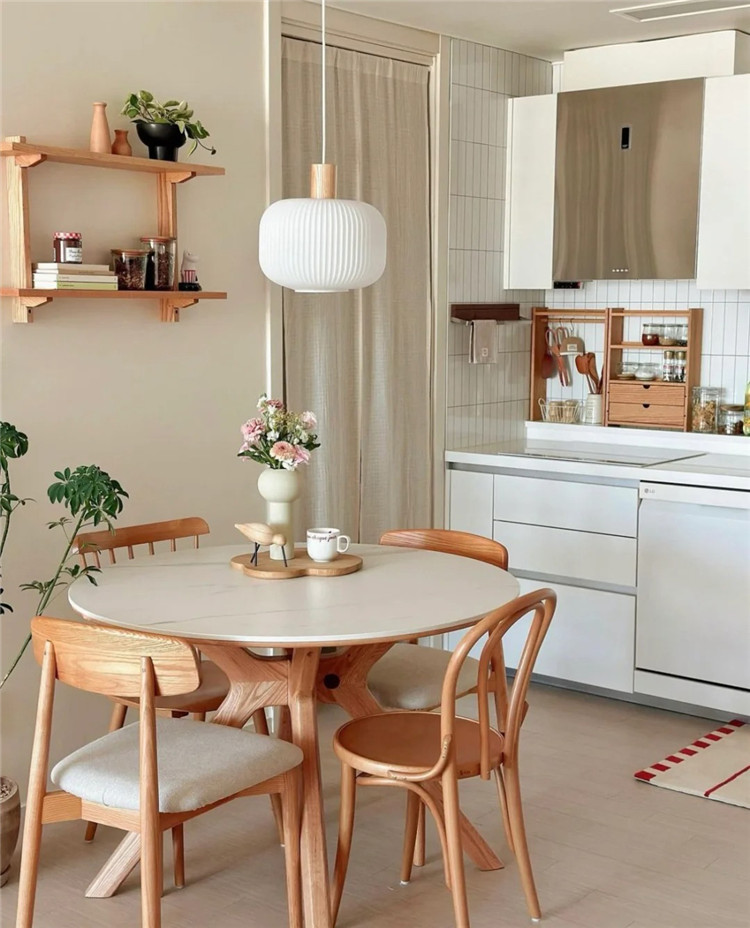 廚房靈感｜原木小圓桌才是奶油原木風的靈魂_1_Nora__來自小紅書網頁版.jpg